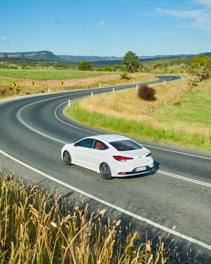  Hyundai Elantra Sport (AD) 2019 года  (AU) (фото 9 из 15)